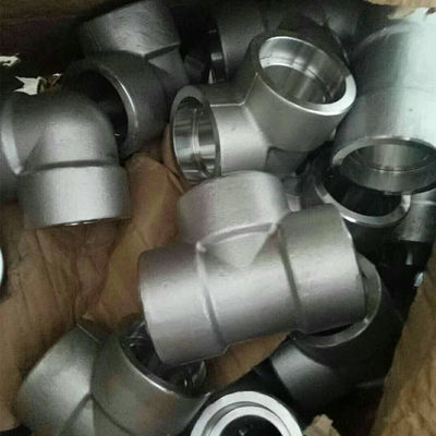 A105 Carbon Steel Socket Pipe Fittings Tee MSS SP-97-2019 Standard