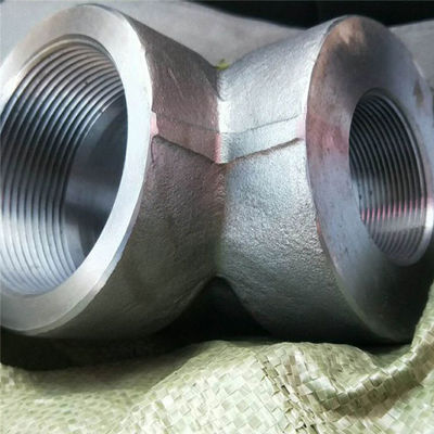 A105 Carbon Steel Socket Pipe Fittings Tee MSS SP-97-2019 Standard