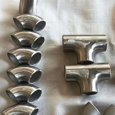 304 /316 Stainless Steel Seamless Pipe Tee for Shipbuilding Welding Connection