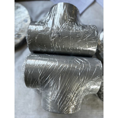 Φ219*6 Seamless Stainless Steel Tee For Pipeline Connection, Chemical Industry, Water Conservancy