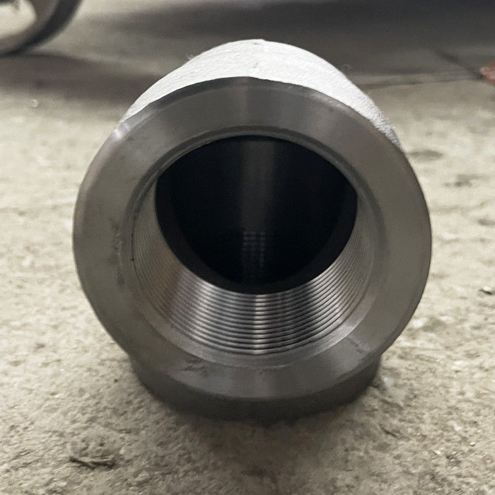 1/2 Carbon Steel Socket Weld Fittings Standards GB / T14383 / ASME B16.11 / SH3410 / HG / T21634